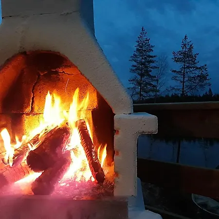 Heart Lake Wilderness Hideaway - Private Lake